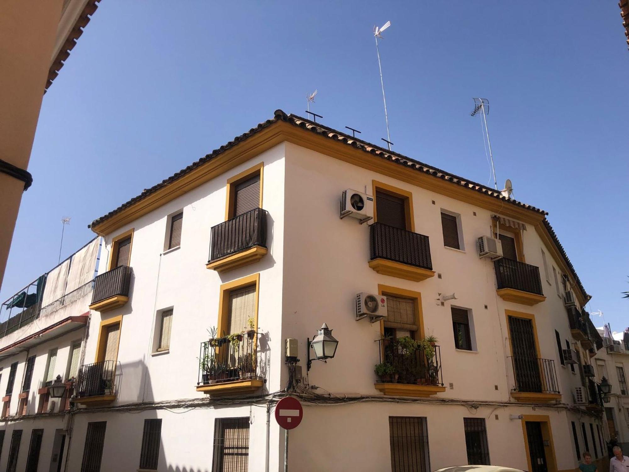 Apto Familiar Balcones A La Muralla Córdoba Kültér fotó